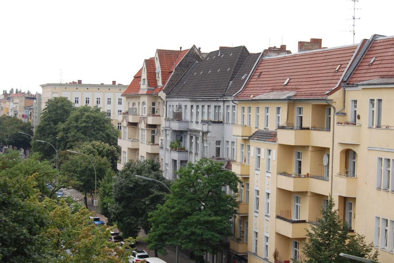 3 Bedroom Apartment Берлин Экстерьер фото