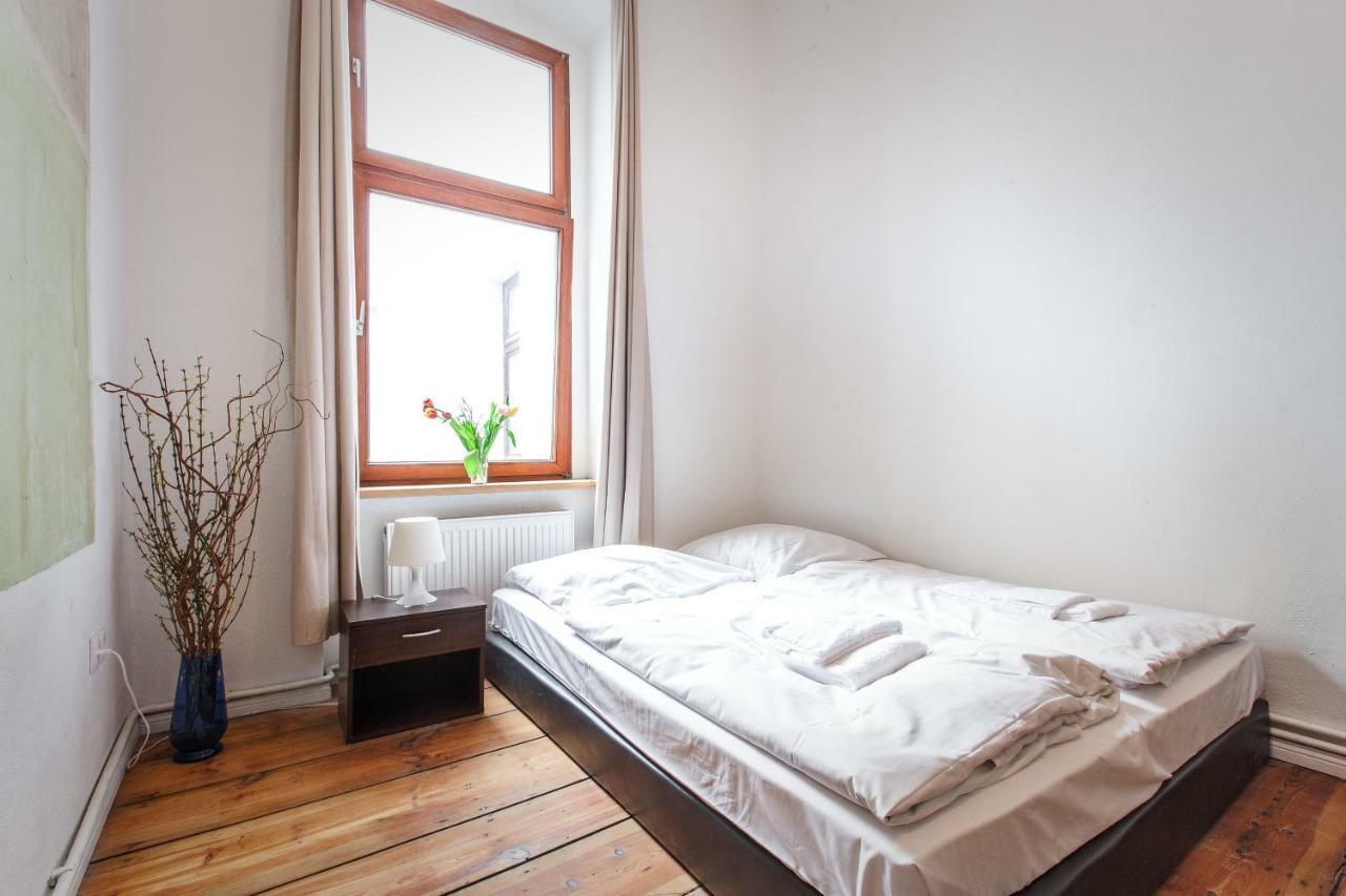 3 Bedroom Apartment Берлин Экстерьер фото
